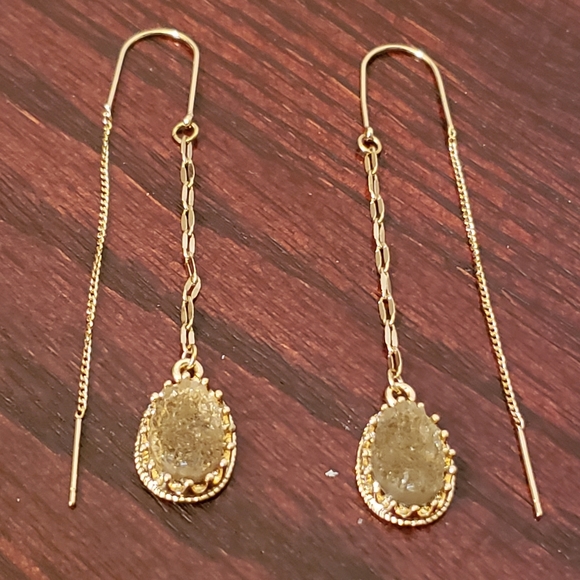 Gold plated Earrings, Dangle - Picture 4 of 5